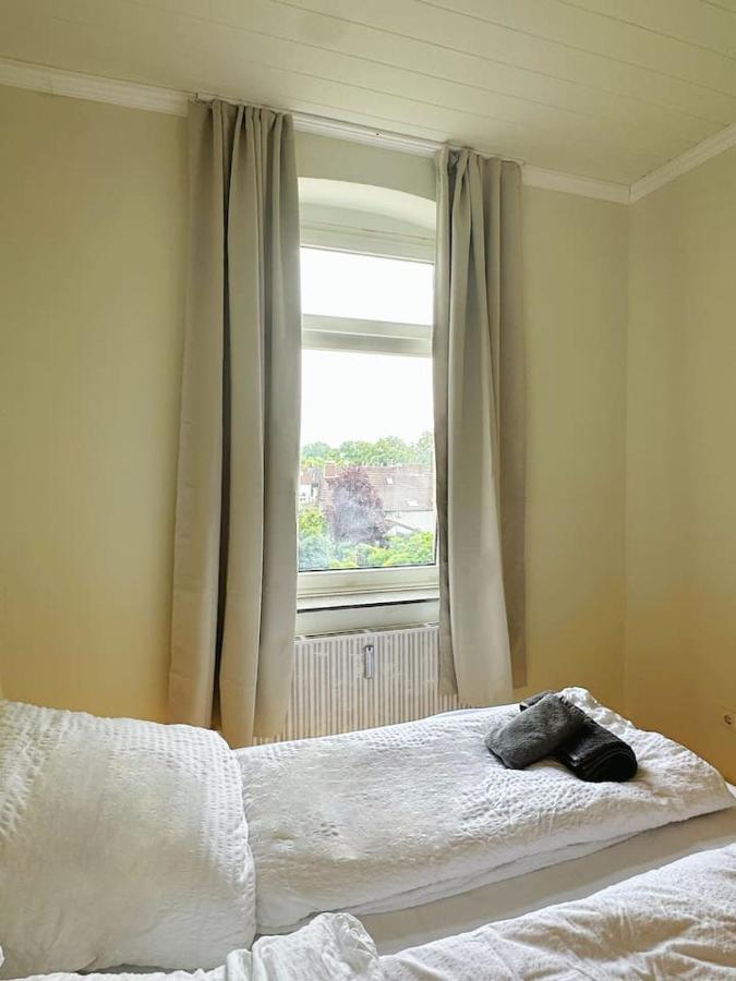 2 Schlafzimmer Waschenspuelmaschine Duisburgo Exterior foto