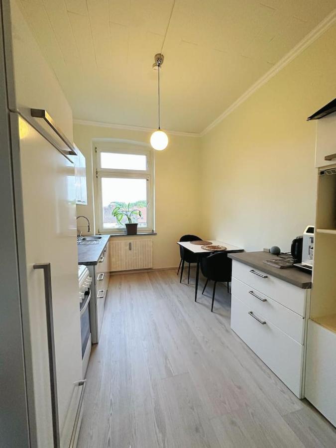 2 Schlafzimmer Waschenspuelmaschine Duisburgo Exterior foto